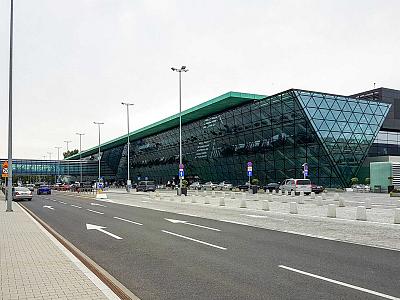 Przełom w Krakowie — jest zgoda środowiskowa na nowy pas startowy ✈️