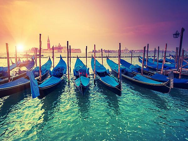 HIT!🔥 Tanie loty z Krakowa: 37 okazji DNIA do Malagi, Wiednia, Londynu, Wenecji i więcej od 140 PLN🔥